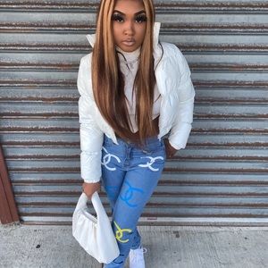 Chanel Design Skinny Jeans